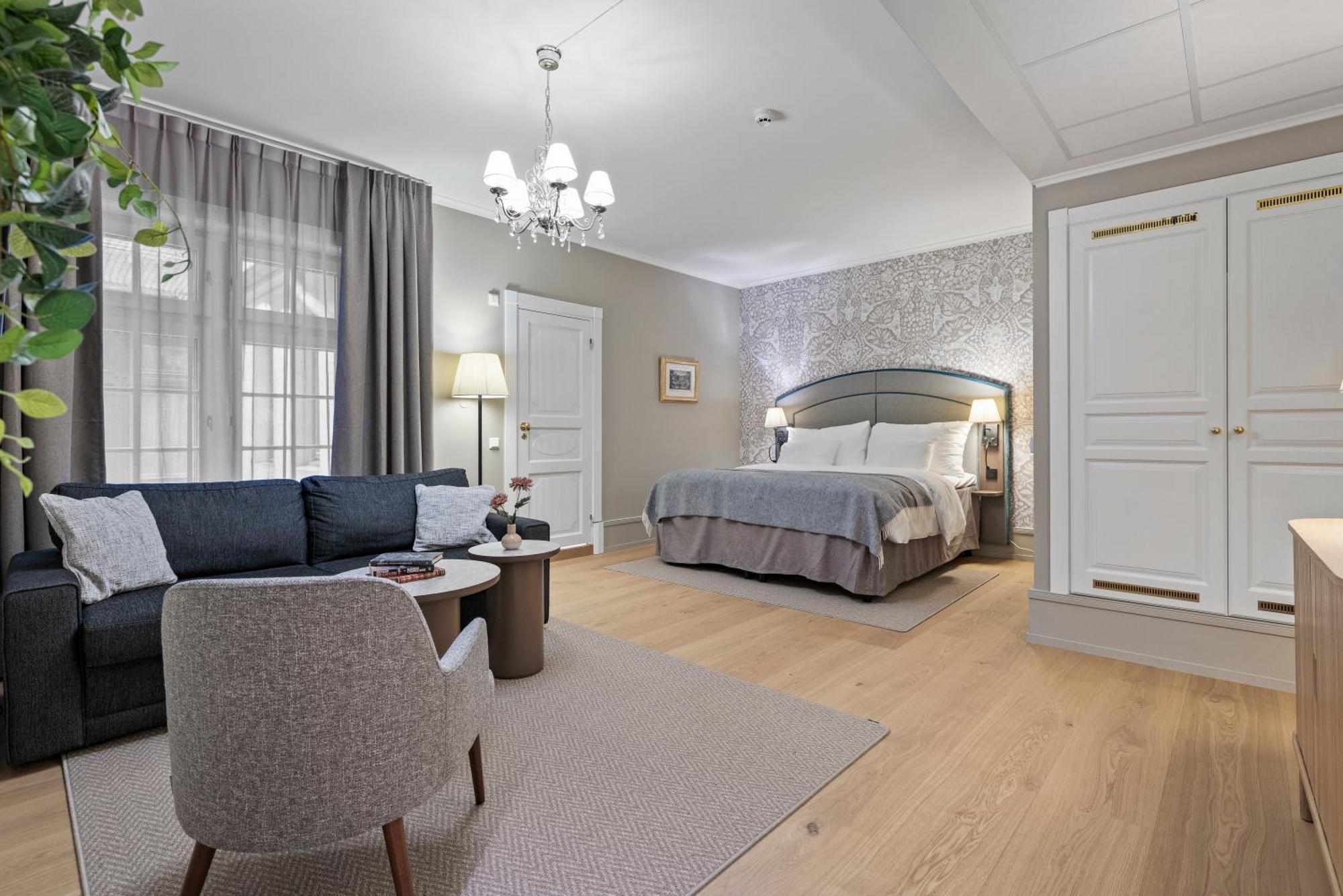 Junior Suite,1756403286:JPEG